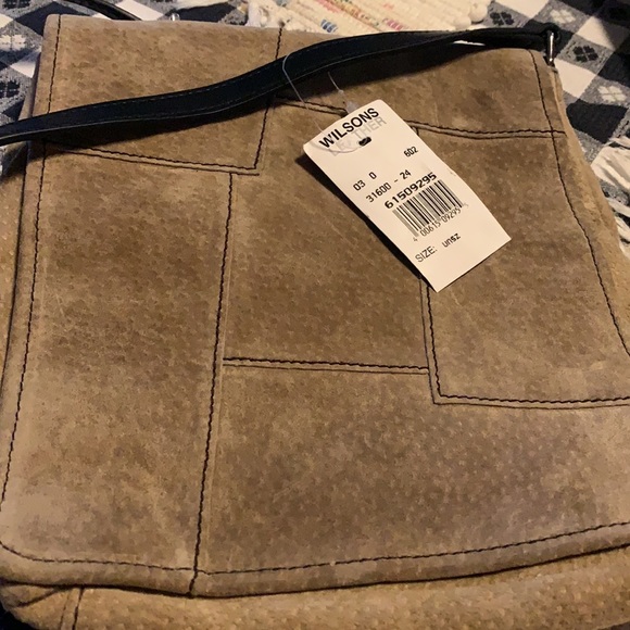 Cross body bag - wilsons leather brand new - Picture 2 of 3